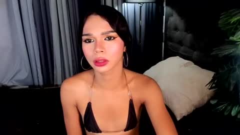 asianpetiteprincess online show from 06-11-26, 09:29