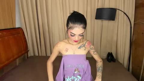 Snapshot of asianprettypetite chatting on 03-01-25, 12:34 CHESKA online show from 03-01-25, 12:34