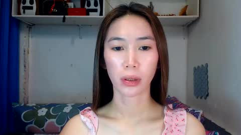 Snapshot of asianqt19 chatting on 05-26-26, 10:55 J A D E online show from 05-26-26, 10:55