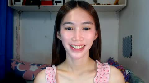 Snapshot of asianqt19 chatting on 06-12-26, 10:14 J A D E online show from 06-12-26, 10:14