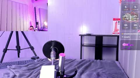 Snapshot of asianslut_ chatting on 05-09-26, 11:54 AsianSlut online show from 05-09-26, 11:54