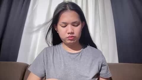 Lily online show from 06-10-26, 04:01