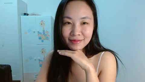 Snapshot of asiantabbyx chatting on 01-06-26, 02:32 Tabby online show from 01-06-26, 02:32