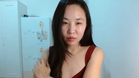Snapshot of asiantabbyx chatting on 01-12-26, 02:55 Tabby online show from 01-12-26, 02:55