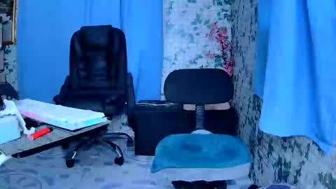 Snapshot of asiantsugar4u chatting on 03-03-25, 09:00 Trish online show from 03-03-25, 09:00