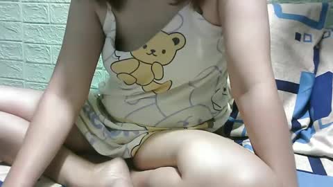Snapshot of asianzoe4youxx chatting on 02-10-25, 02:30 Zoe online show from 02-10-25, 02:30