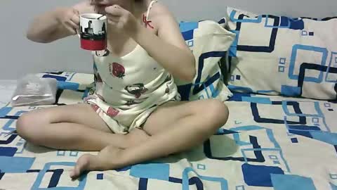 Snapshot of asianzoe4youxx chatting on 09-18-25, 12:34 Zoe online show from 09-18-25, 12:34