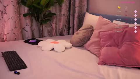 Audrey online show from 10-25-25, 03:07