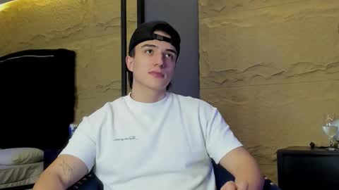 Aslan  online show from 03-16-26, 02:50