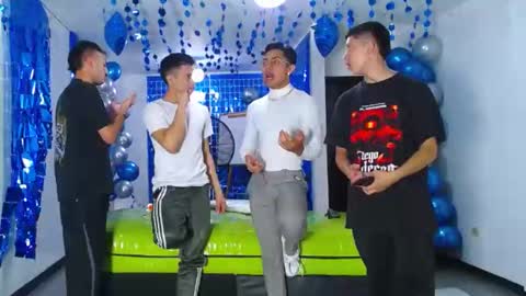 THOMAS AND DAMIAND online show from 02-08-25, 12:17