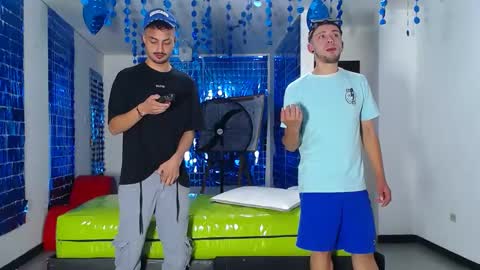 THOMAS AND DAMIAND online show from 02-24-25, 12:09