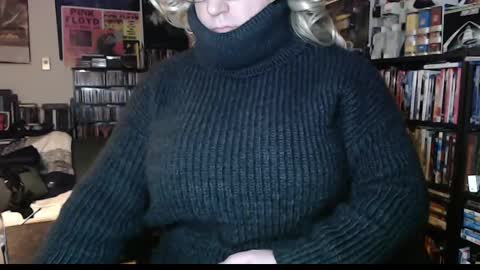 Aspen Vale online show from 12-05-24, 01:47