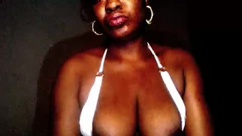 Snapshot of ass_elbonypussy chatting on 05-25-26, 06:52 ass_elbonypussy online show from 05-25-26, 06:52