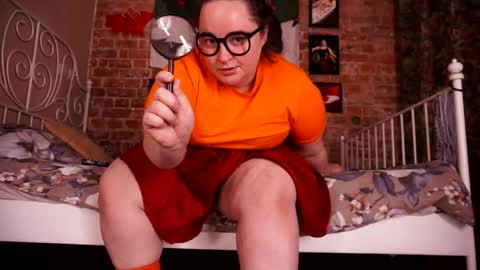 Snapshot of assgives chatting on 10-30-25, 02:46 Eva online show from 10-30-25, 02:46