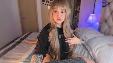 Ashley online show from 02-27-25, 06:18