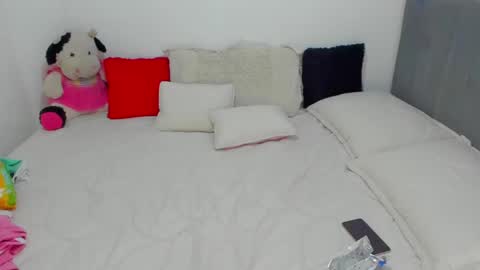 Snapshot of asshley_cute chatting on 01-25-25, 11:11 instagramsoofiaa giraldo online show from 01-25-25, 11:11