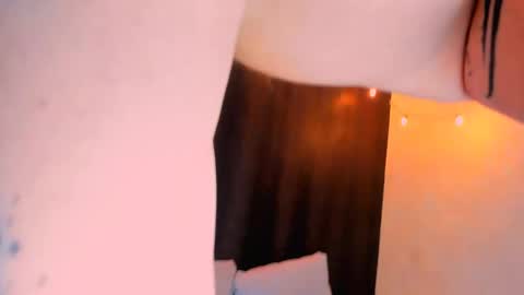 asshunter4k online show from 12-19-25, 02:46