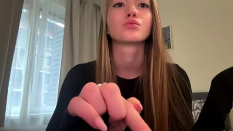 DiLuna online show from 04-06-26, 12:17