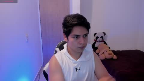 Asta Kuno online show from 04-10-26, 07:46