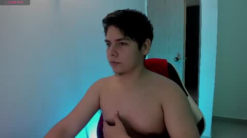 Snapshot of asta_kuro chatting on 06-27-26, 02:34 Asta Kuno online show from 06-27-26, 02:34