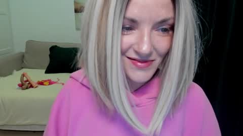 Asteris online show from 06-17-26, 07:04