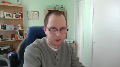 Andrew or Smiley Read the message in bold above the bio design for info on the situation. online show from 12-16-25, 05:51