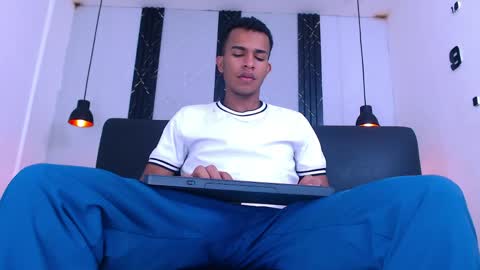 Aston  online show from 04-12-26, 03:06