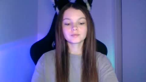 astradream_ online show from 09-29-25, 05:18