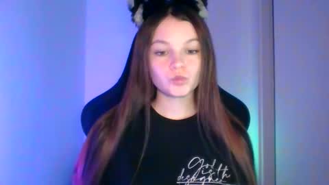 astradream_ online show from 10-02-25, 05:31