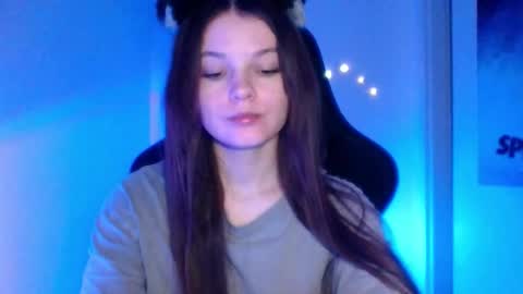 astradream_ online show from 12-19-25, 10:28