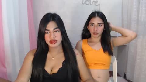 Snapshot of astraea_xxx chatting on 02-11-25, 05:50 Anna online show from 02-11-25, 05:50