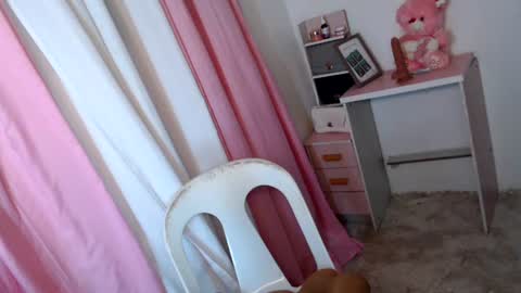 Anna online show from 07-12-26, 05:26