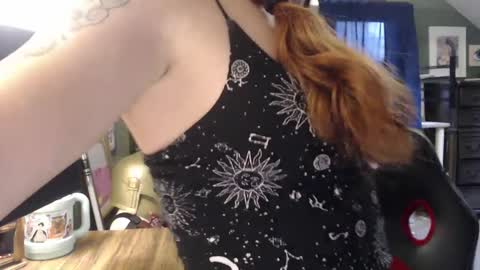 Snapshot of astraeasiren chatting on 09-22-25, 05:59 AstraeaSiren online show from 09-22-25, 05:59