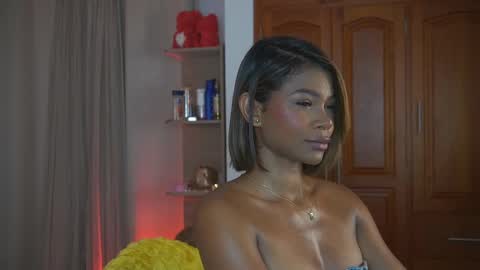 Snapshot of astrea_1 chatting on 11-09-25, 11:58 Astrea online show from 11-09-25, 11:58