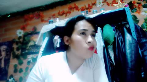 astrid_hauser66 online show from 11-08-25, 04:34