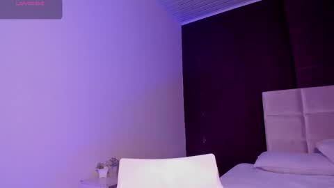 Snapshot of astrid_leon chatting on 03-28-26, 01:38 Astrid online show from 03-28-26, 01:38