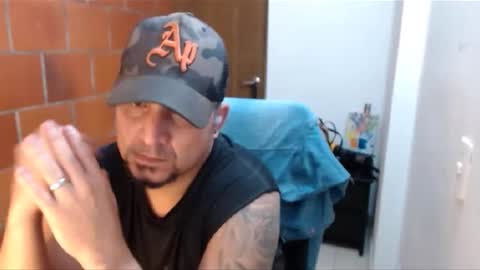 Snapshot of astton_nick chatting on 01-08-25, 05:05 Nick Astton online show from 01-08-25, 05:05