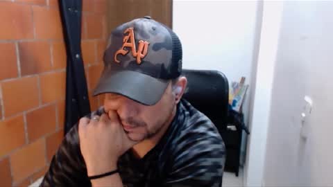 Snapshot of astton_nick chatting on 02-25-25, 06:03 Nick Astton online show from 02-25-25, 06:03