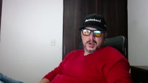 Snapshot of astton_nick chatting on 06-18-26, 01:50 Nick Astton online show from 06-18-26, 01:50