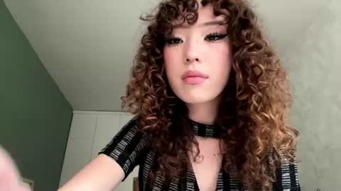 Kira online show from 06-16-26, 07:33