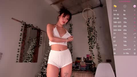 Snapshot of asuno_ chatting on 12-14-24, 02:53 Follow my TG Channel for 3 tokens only online show from 12-14-24, 02:53