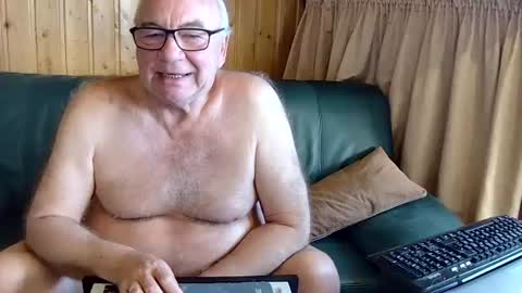 asusandy online show from 03-08-25, 08:11