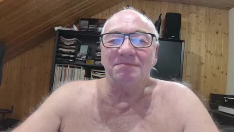 asusandy online show from 02-26-26, 10:42