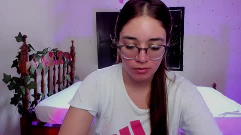 atenas online show from 12-22-24, 07:21