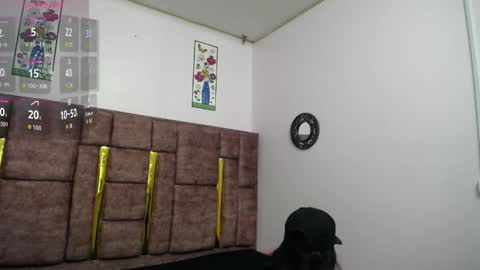 COLOMBIA online show from 04-12-26, 03:00