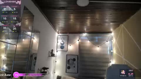 Snapshot of atenea_klett_ chatting on 09-11-25, 01:55 ATENEA online show from 09-11-25, 01:55