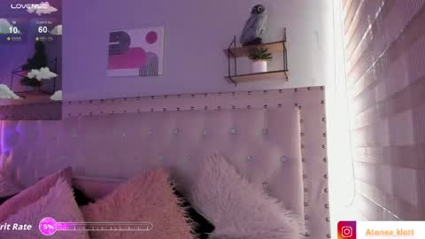 Snapshot of atenea_klett_ chatting on 04-16-26, 01:01 ATENEA online show from 04-16-26, 01:01