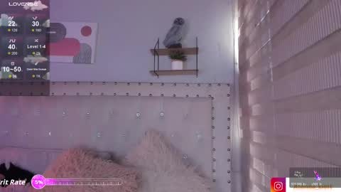 Snapshot of atenea_klett_ chatting on 05-04-26, 01:29 ATENEA online show from 05-04-26, 01:29