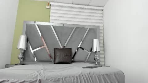 atenea online show from 06-30-26, 04:02
