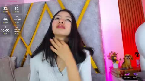 Snapshot of atenea_smith1 chatting on 04-22-26, 04:15 Athenea online show from 04-22-26, 04:15